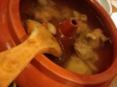 -云海肴·汽锅鸡·云南代表菜(天山百盛优客店)
