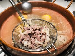 吊龙-牛村来人潮汕牛肉火锅(西单店)