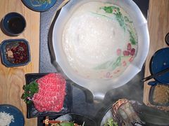 -湊湊火锅·茶憩(上海合生汇店)