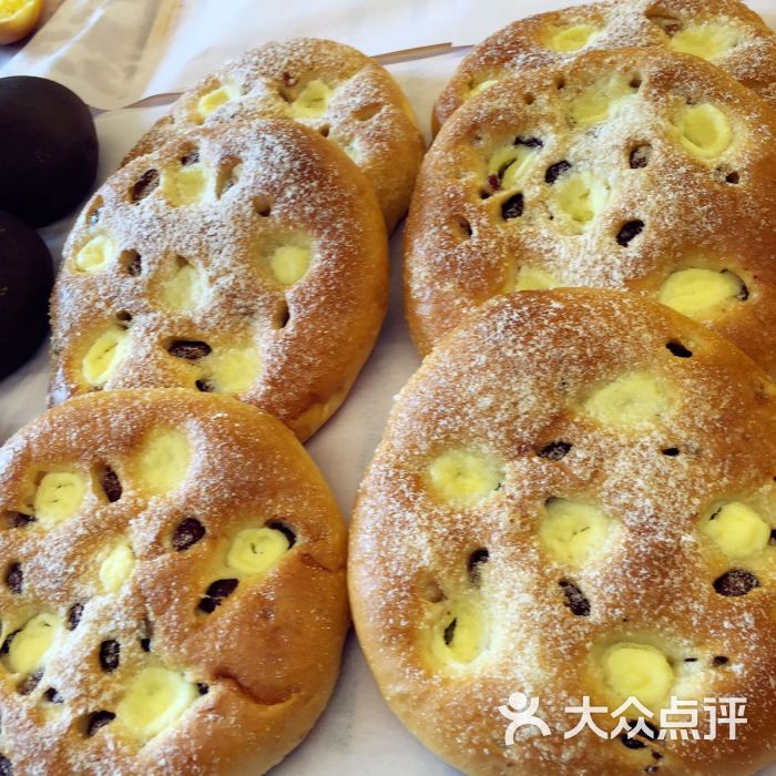 布列塔尼面包烘焙工房(环城东路店)芝士云豆面包图片 - 第133张