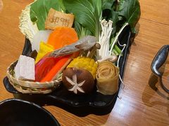 -呷哺呷哺(普陀乐购真北店)