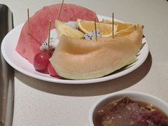 -海底捞火锅鲜切牛肉主题店(长寿路店)