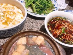 鸭血粉丝砂锅-南京大牌档(苏州中心店)