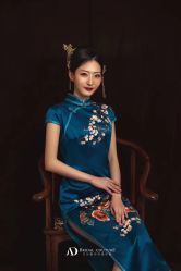 -艾朵婚纱