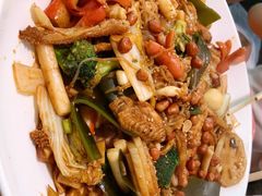 -拿渡·水煮鱼麻辣香锅(王府井奥莱·香江小镇店)