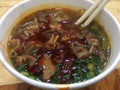 -覃肥叔桂林米粉(粮道街店)