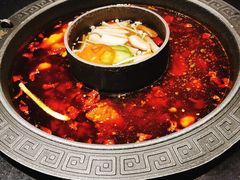 -晓宇重庆火锅(龙首店)