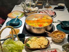 -椰子湾·海南火锅·糟粕醋·椰子鸡(正大广场店)