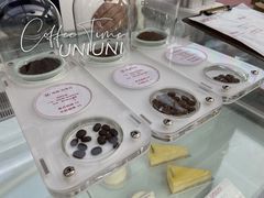 -UNI UNI(环亚凯瑟琳店)