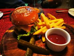 -羽深肉铺 Steak & Wine
