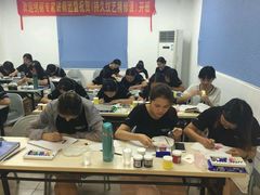 -伊丽莎白美容培训学校(顺德校区)