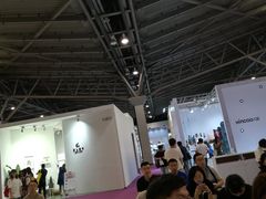 -东浩兰生上海世博展览馆