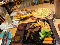 -菲滋意式餐厅(金华银泰城店)