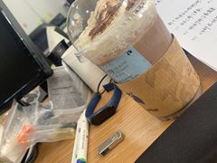 -瑞幸咖啡(华东理工大学商学院店)