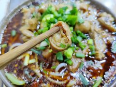 牛肉肥肠两掺-胥佳烧鸡公牛肉面馆