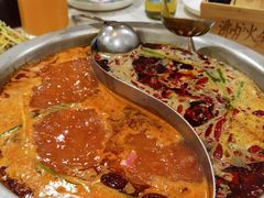 -沸炉重庆老火锅(军事博物馆店)