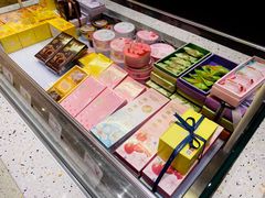 -LOVEGIFT爱礼(八佰伴店)