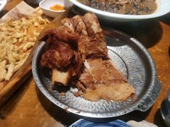 -95号酱骨·一块豆腐(展春园西路店)