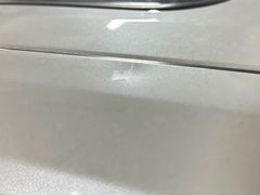 -鲨鱼皮汽车凹陷玻璃修复(静安店)