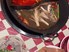 -赵美丽重庆火锅(西安直营总店)