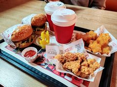 -The Habit Burger Grill 哈比特汉堡(复兴soho店)