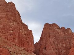 -天山神秘大峡谷