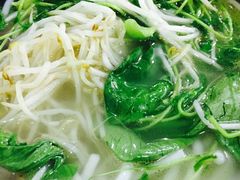 -丽虹云南过桥米线(兴工街店)