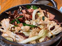 菌香干煸花菜-丽江金茂凯悦臻选酒店-滇香馆