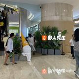 果然，秋天的第二支冰淇淋又是吃的野人先生