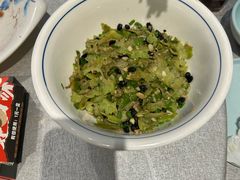 -有红鸡毛店·川菜(建设路店)