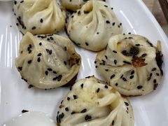 煎小笼包-新丰小吃(中山中路分店)