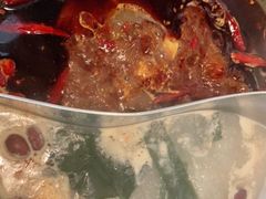 卜卜贝鸳鸯锅-憨铁匠老火锅(龙岗万科里店)