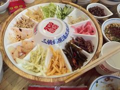 -怪噜范·老贵阳街头名小吃(鸿通城店)