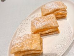 -香港百合居(LCM置汇旭辉广场店)