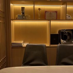 -香港倾城国际·美容美体中心