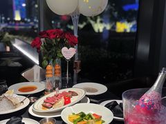 -MONICH牛排融合餐厅(和义大道购物中心店)