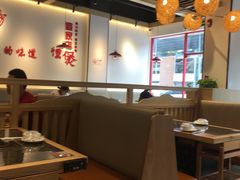 大堂-火胖子肥肠煲·始于1998(南山村店)