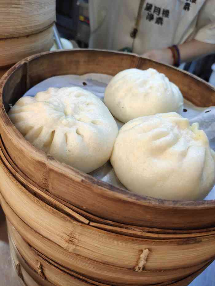 望月楼-净素(新世界城店)-"每次路过新世界一直看到有馒头买,只是平时