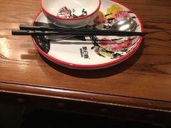 餐具摆设-新白鹿餐厅(百联中环店)