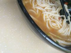 -龙记桂林米粉(财满街店)