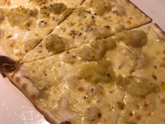 榴莲披萨-JINNS锦时 steak&pizza(浸信会礼拜堂旧址店)