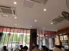 大堂-西环肥仔螺蛳粉(总店)