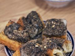 -正南齐北·老街糯米团(洪崖洞店)