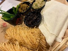 -丁里羊肉小镇(天鹅湖总店)