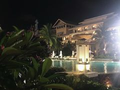 -亚龙湾希尔顿自助餐厅·海鲜·烧烤·沙滩BBQ·现场乐队