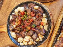 -老东镇啤酒屋海鲜加工·蒸汽海鲜·海鲜烧烤(台东店)