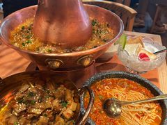 -浩海火燒雲傣家菜(芮欧百货店)