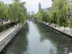 -泉城广场