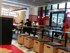大堂-肯德基(芳和店)