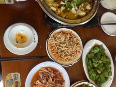 -宣威山野人家·现炒云南菜(金碧店)
